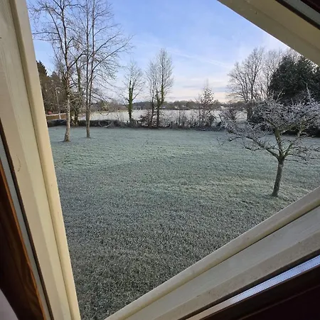 シャレー Evasion En Normandie *